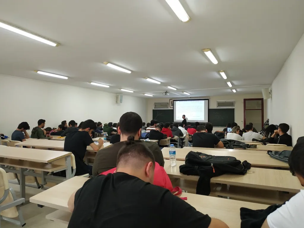 شهریه دانشگاه آیدین استانبول